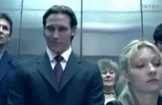 멋있게 엘리베이터 내리는법 - 1